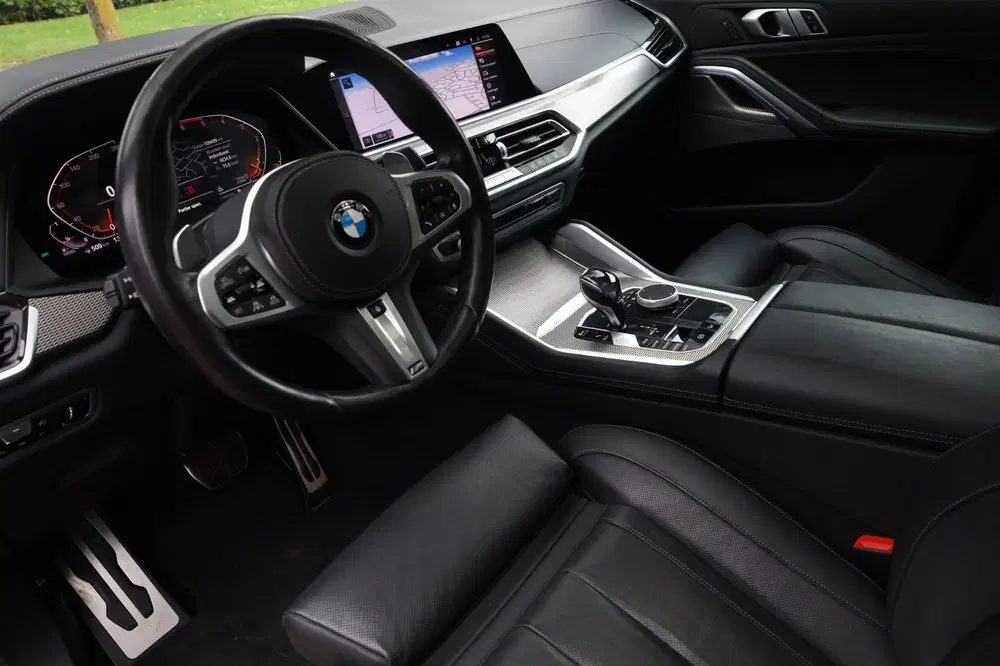BMW X6 XDrive30d High Executive Aut. uit 2020, foto 2