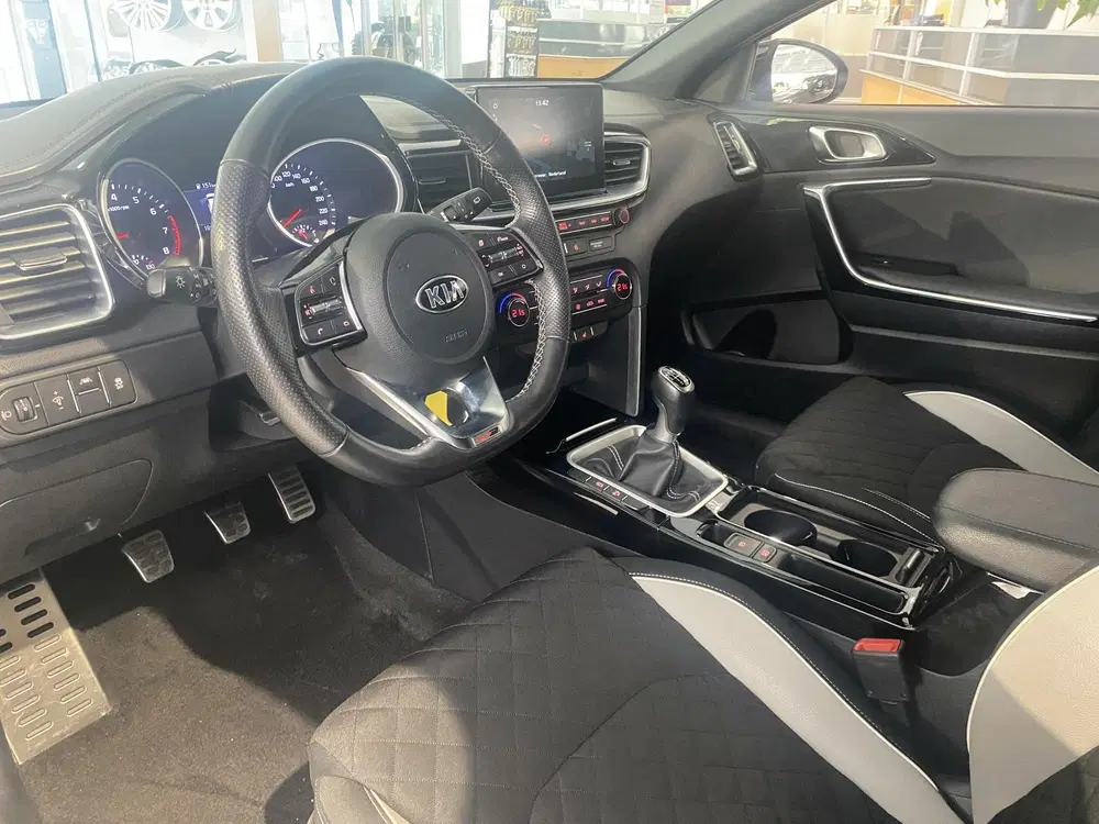 Kia ProCeed 1.0 T-GDI GT-Line Edition uit 2019, foto 13