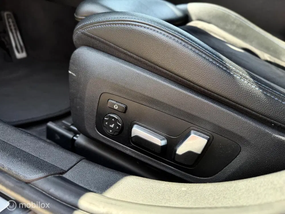 BMW 3-serie M340i xDrive High Executive Edition uit 2020, foto 14
