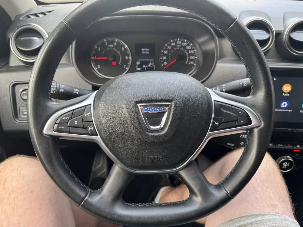 Dacia Duster 1.0 TCe Bi-Fuel Prestige CAMERA-CRUISE uit 2021, foto 10