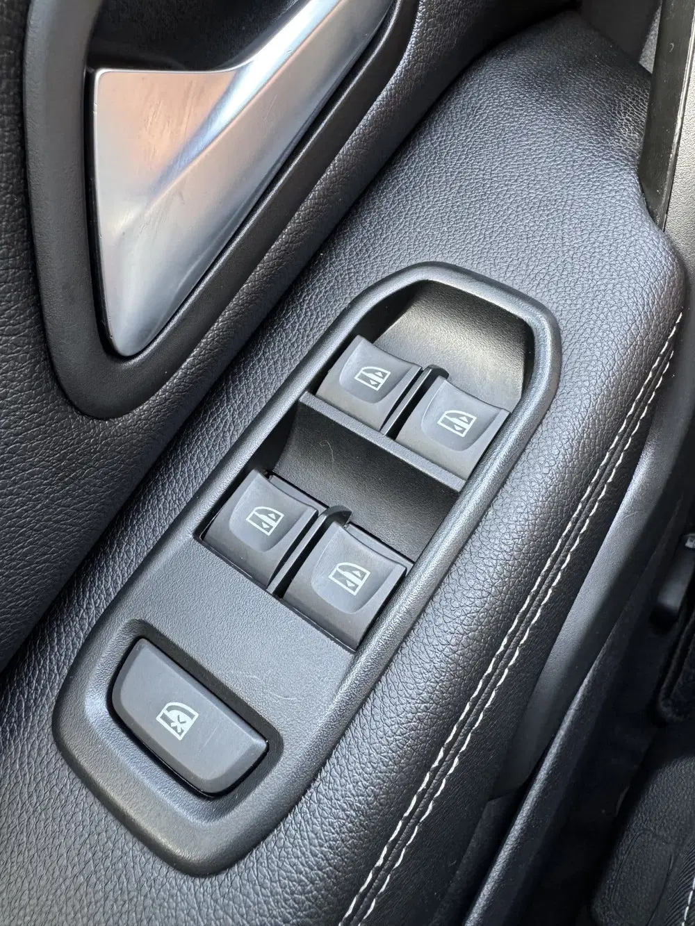Dacia Duster 1.0 TCe Bi-Fuel Prestige CAMERA-CRUISE uit 2021, foto 12