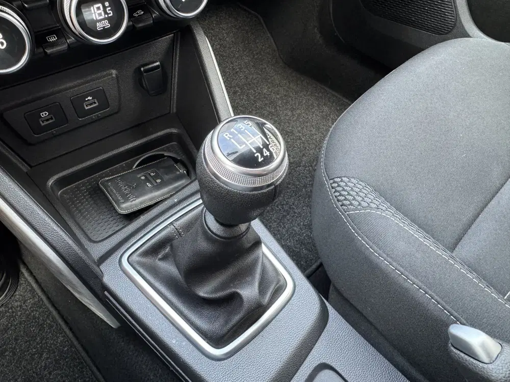 Dacia Duster 1.0 TCe Bi-Fuel Prestige CAMERA-CRUISE uit 2021, foto 14