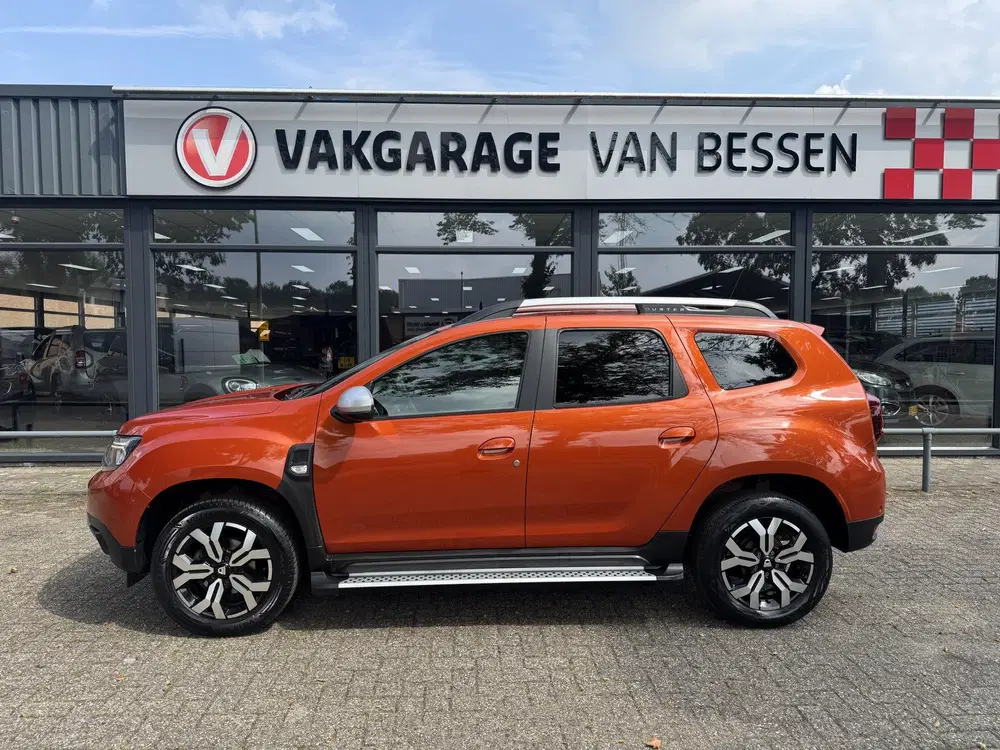 Dacia Duster 1.0 TCe Bi-Fuel Prestige CAMERA-CRUISE uit 2021, foto 2