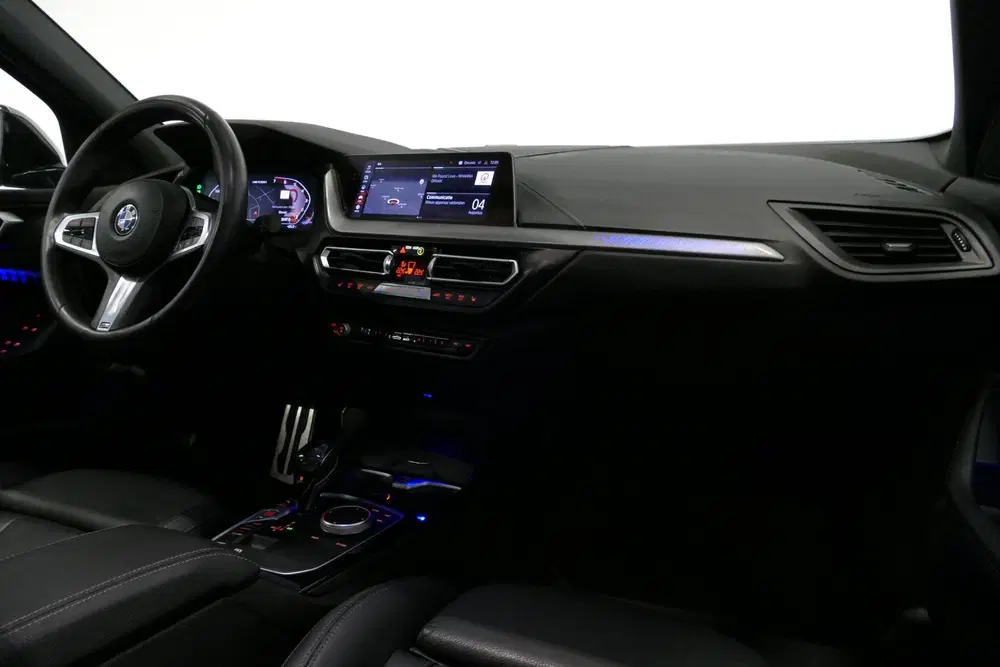 BMW 1-serie M135i xDrive High Executive Edition uit 2020, foto 2