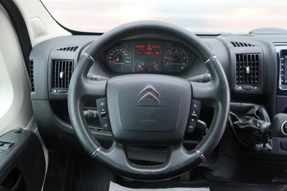 Citroën Jumper Citroen Jumper 30 2.2 BlueHDi 140 L2H1 Clu uit 2021, foto 6