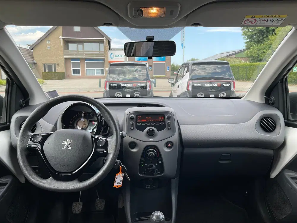 Peugeot 108 1.0 l AIRCO l BLUETOOTH l ALL-IN PRIJS uit 2021, foto 6