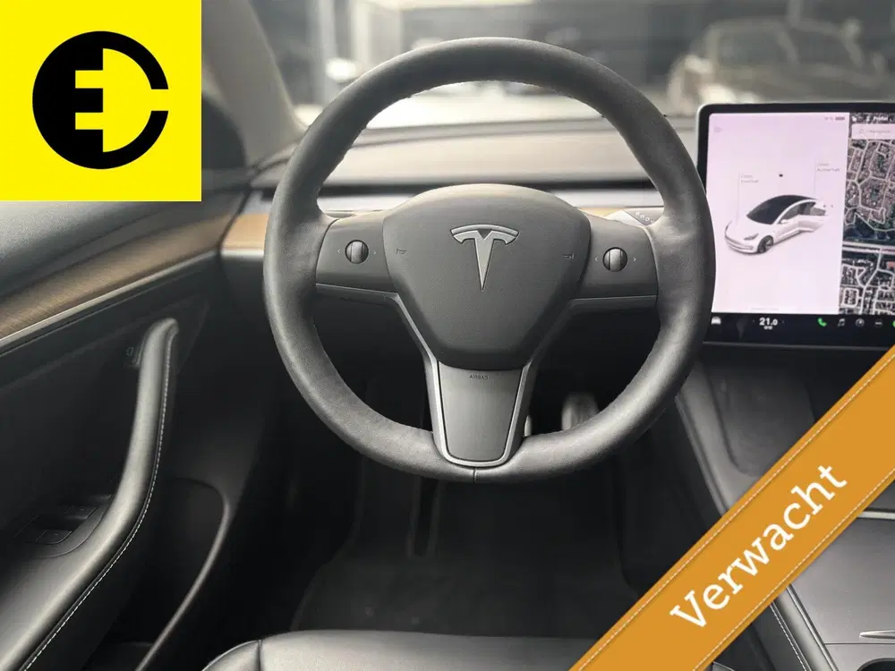 Tesla Model 3 Standard RWD Plus 60 kWh uit 2021, foto 3