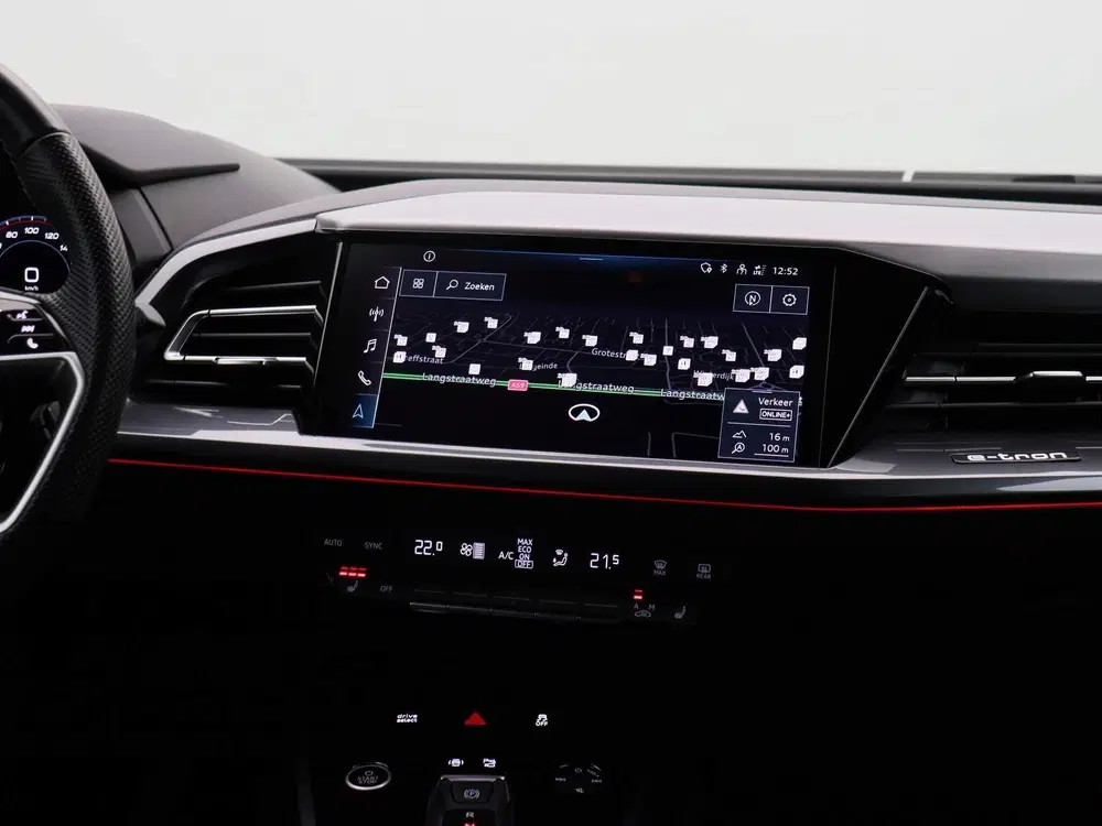 Audi Q4 e-tron 50 quattro S edition 77 kWh 299 PK uit 2024, foto 10