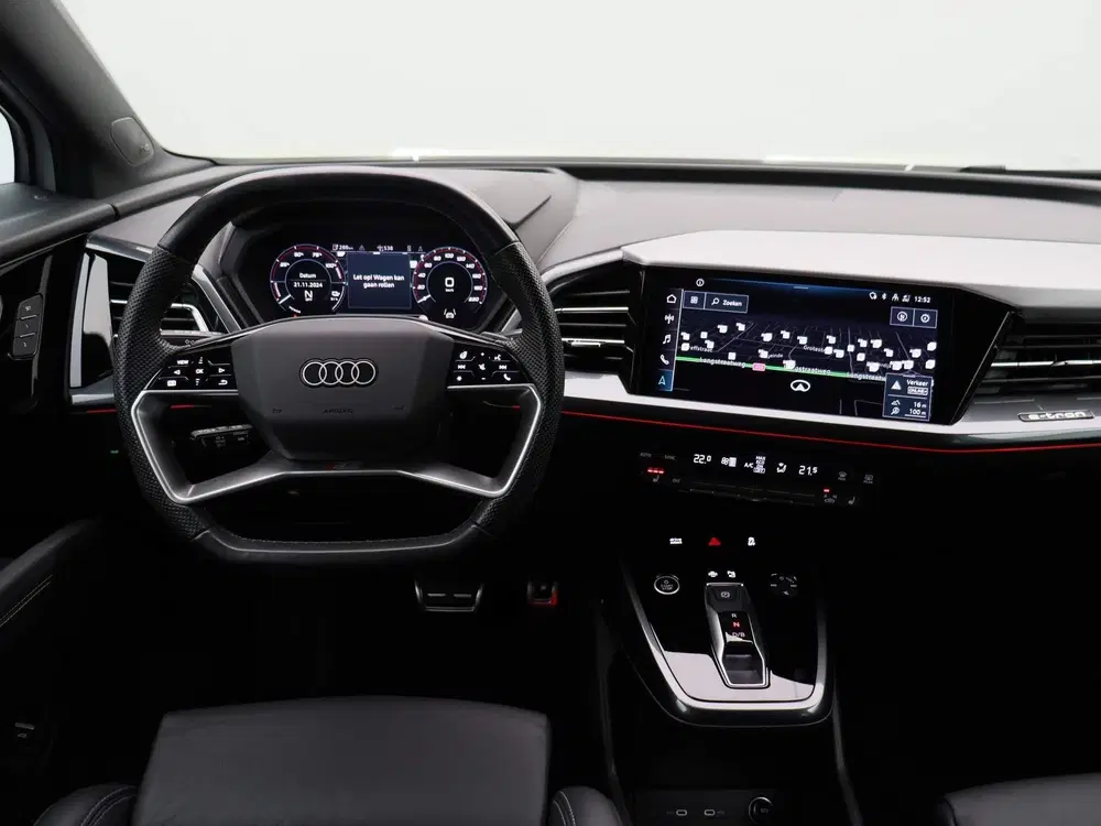 Audi Q4 e-tron 50 quattro S edition 77 kWh 299 PK uit 2024, foto 9