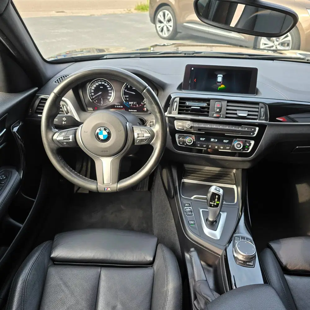 BMW 1-serie 118i M Sport Edition uit 2019, foto 2