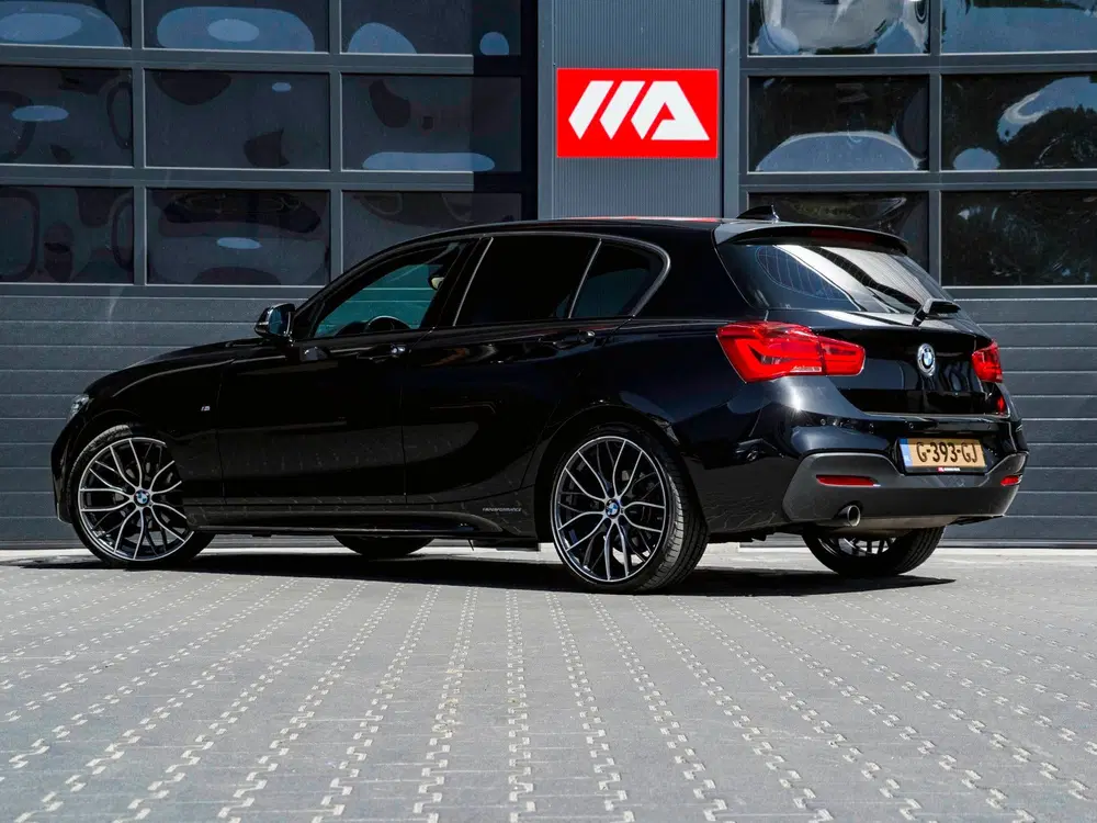 BMW 1-serie 118i M Sport Edition uit 2019, foto 5