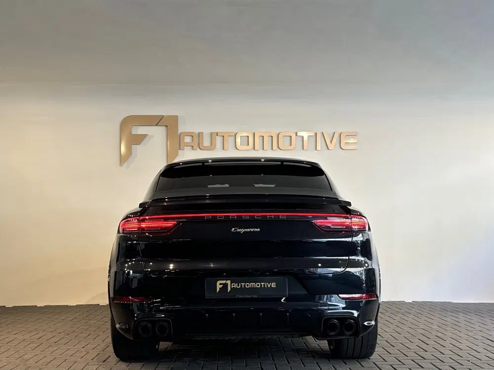 Porsche Cayenne Cayenne Coupé 3.0 E-Hybrid Pano uit 2021, foto 8