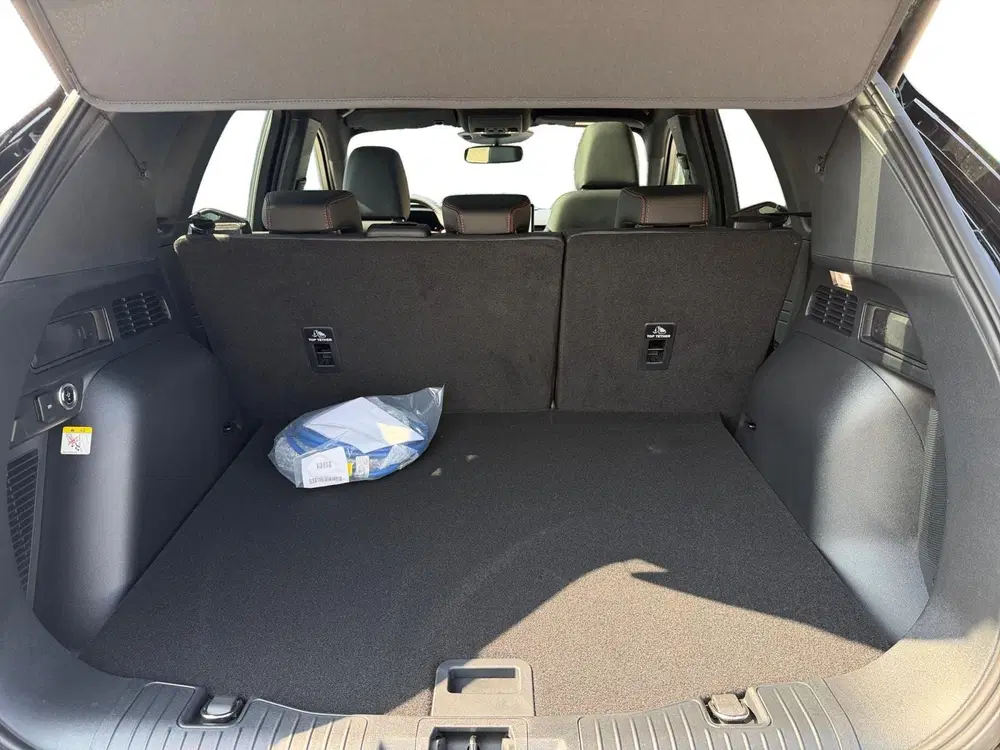 Ford Kuga 2.5 PHEV ST-Line X uit 2026, foto 8