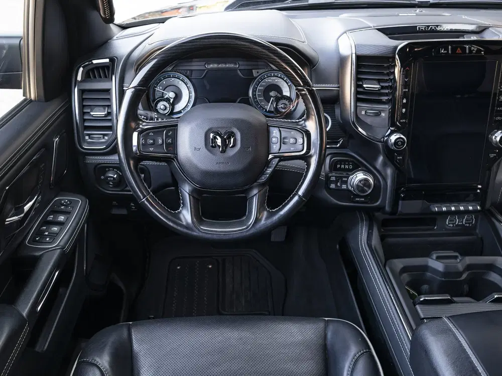Dodge RAM Limited Night Edition uit 2022, foto 12