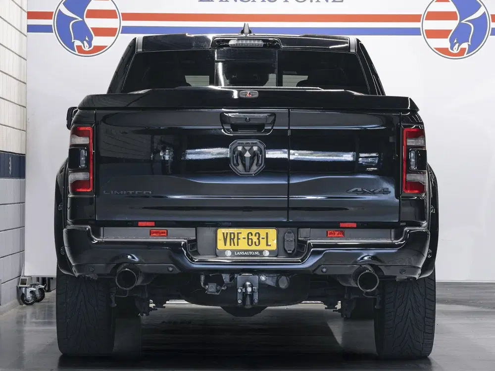 Dodge RAM Limited Night Edition uit 2022, foto 4