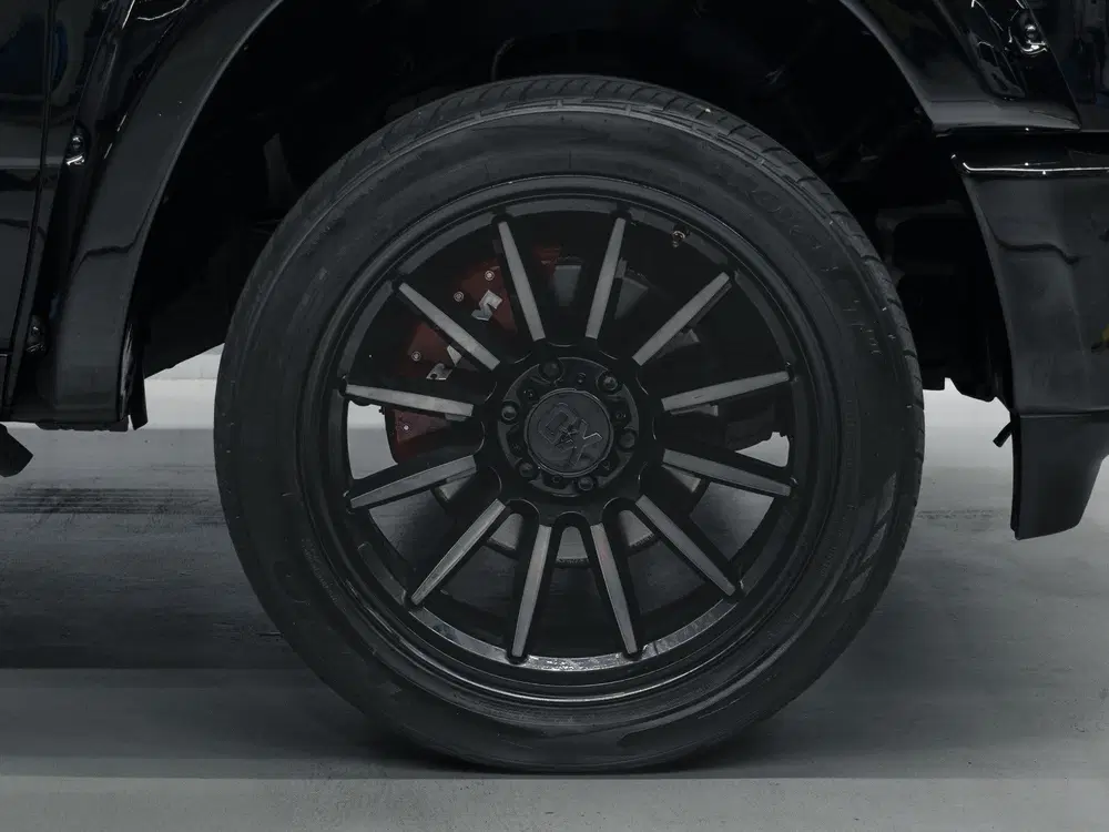 Dodge RAM Limited Night Edition uit 2022, foto 9