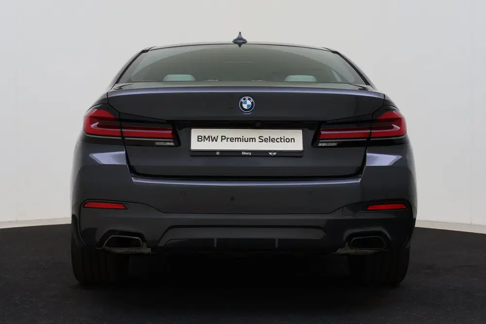 BMW 5-serie 545e xDrive High Executive M Sport Automaa uit 2022, foto 5