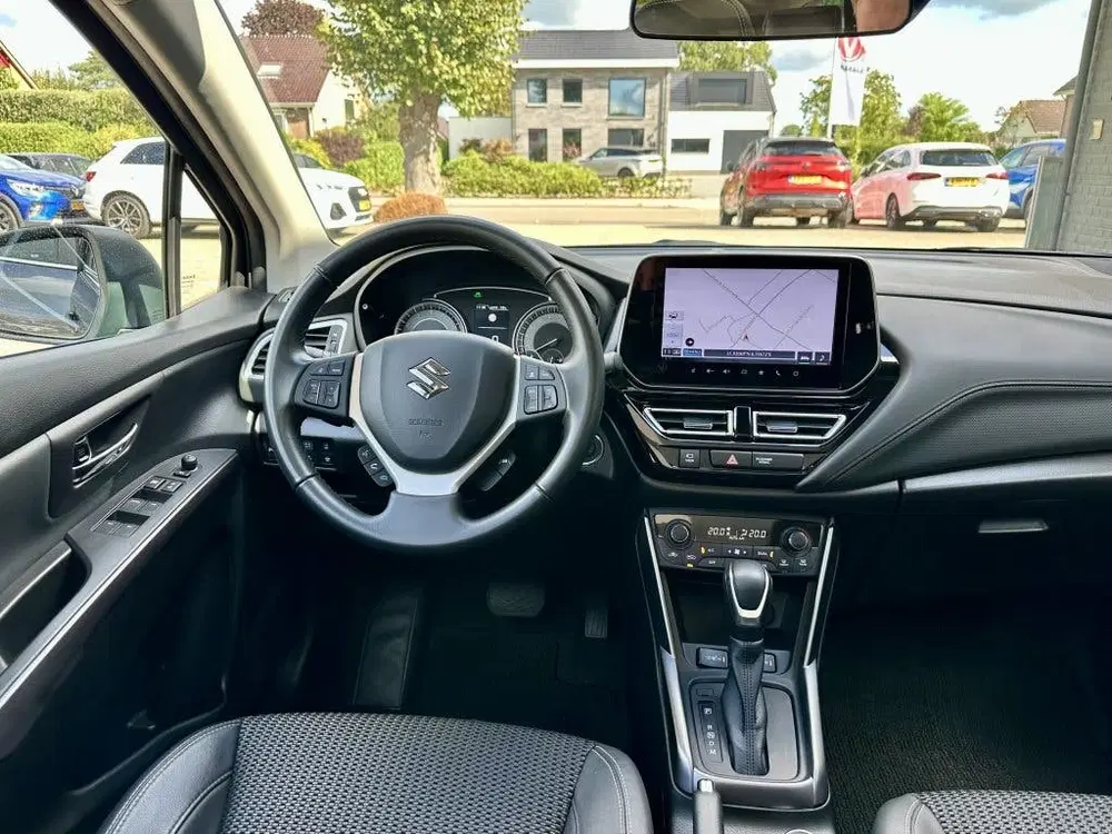 Suzuki S-Cross 1.5 Hybrid ALLGRIP Style Trekhaak Pano Nav uit 2023, foto 3