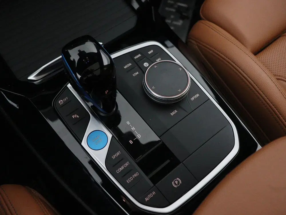BMW iX3 Executive 80 kWh SoH 96% (bj 2022 uit 2022, foto 10
