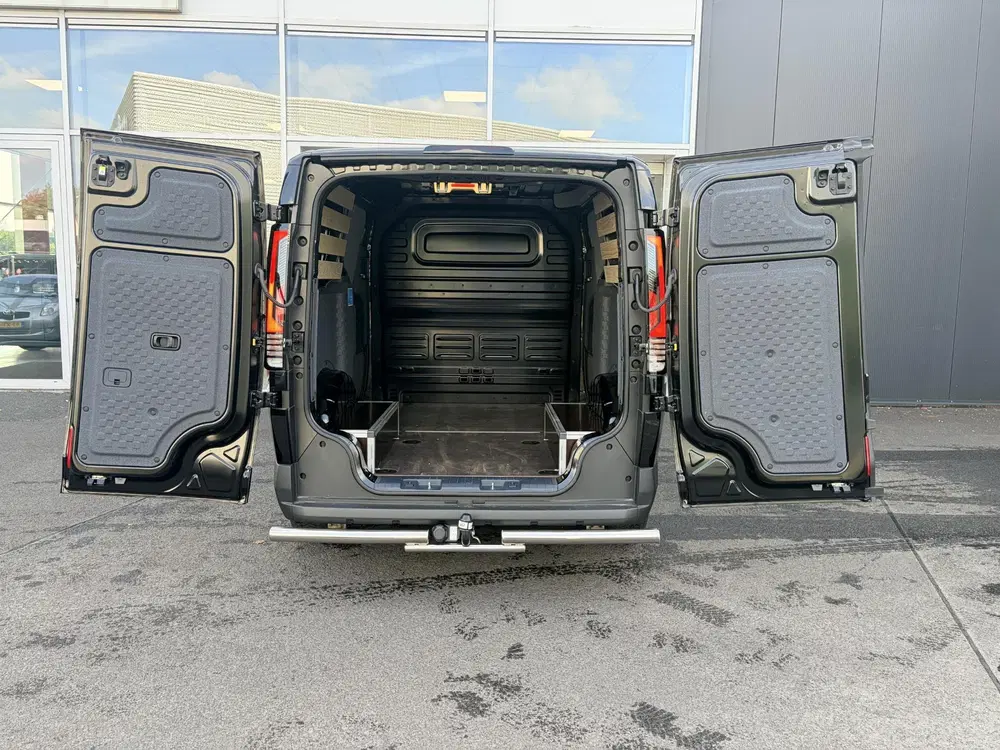 Kia PV5 L2H1 Plus 71.2 kWh uit 2026, foto 11
