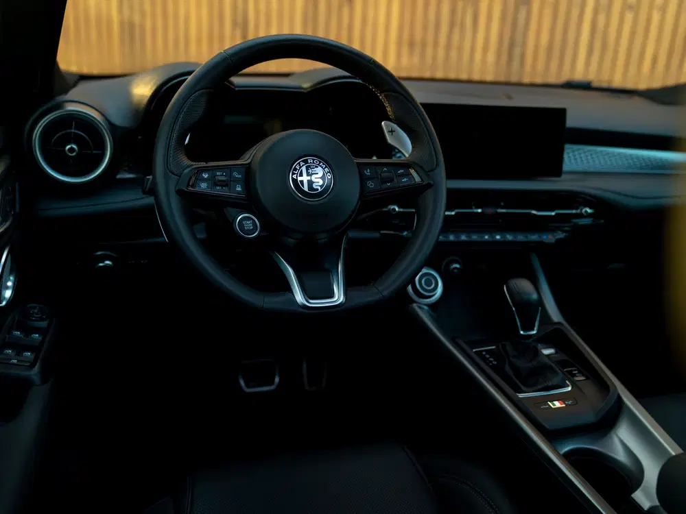 Alfa Romeo Tonale 1.3T PHEV Sprint uit 2025, foto 7