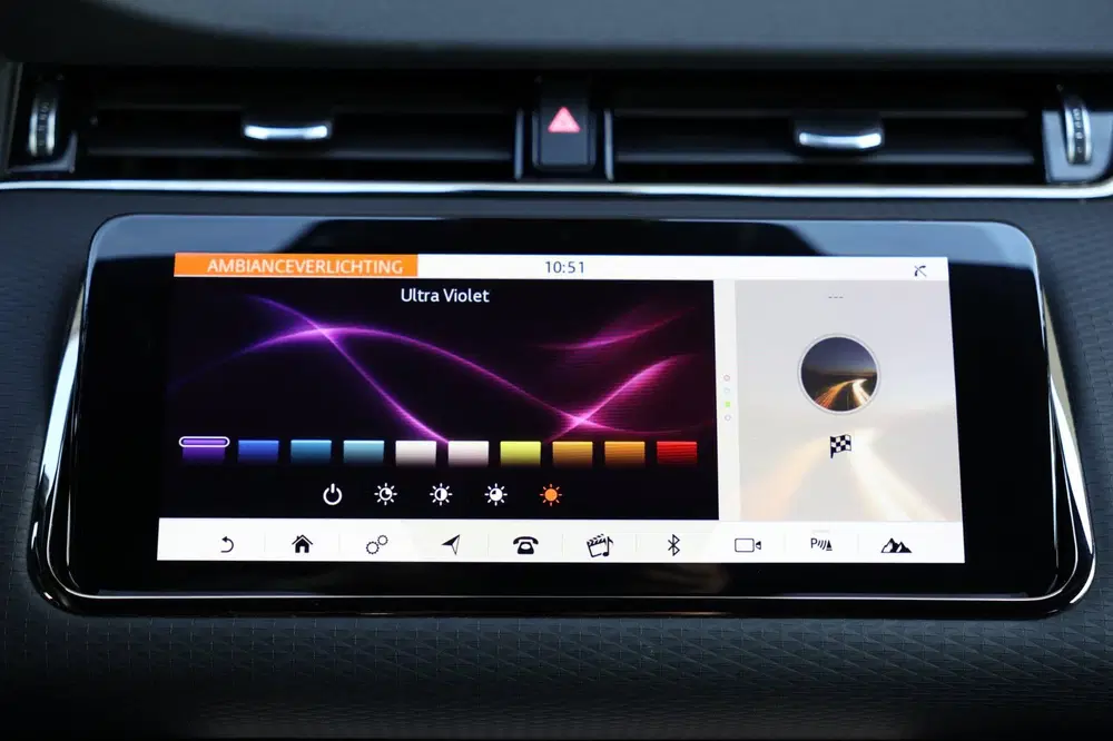 Land Rover Range Rover Evoque 1.5 P300e AWD R-Dynamic HSE uit 2020, foto 15