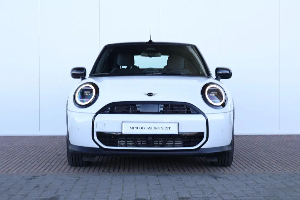 Mini Cabrio Cooper C Classic M Comfort Acces uit 2025, foto 2