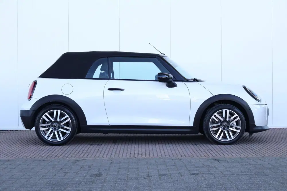Mini Cabrio Cooper C Classic M Comfort Acces uit 2025, foto 5