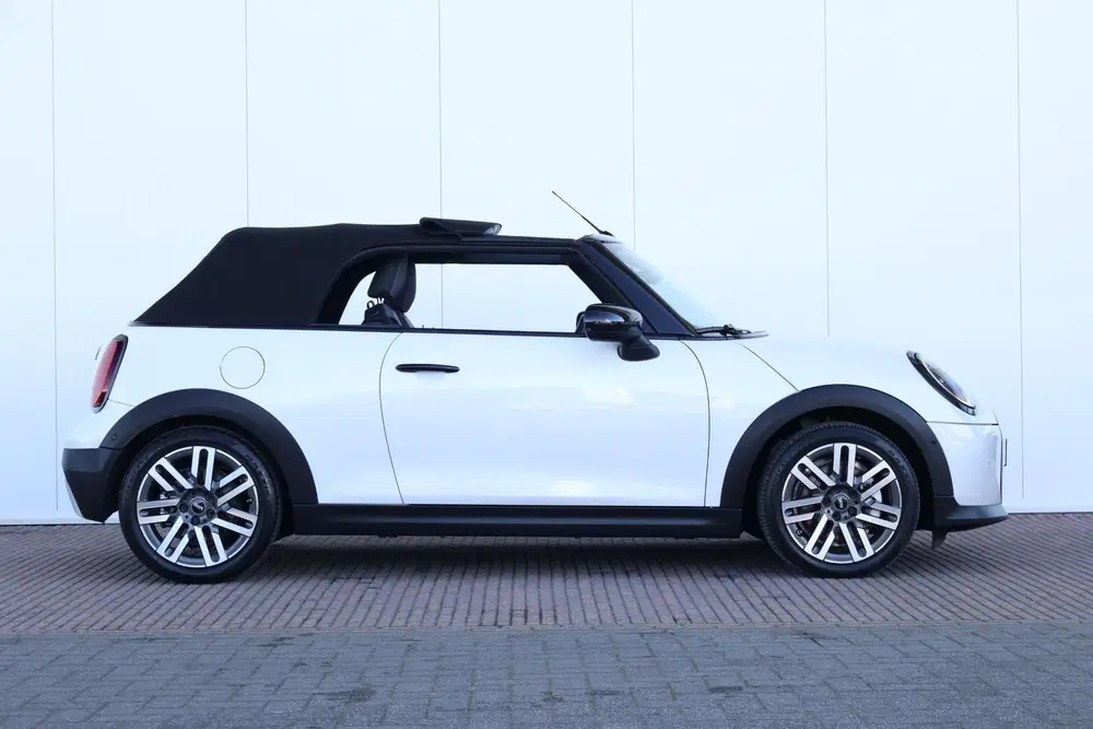 Mini Cabrio Cooper C Classic M Comfort Acces uit 2025, foto 6