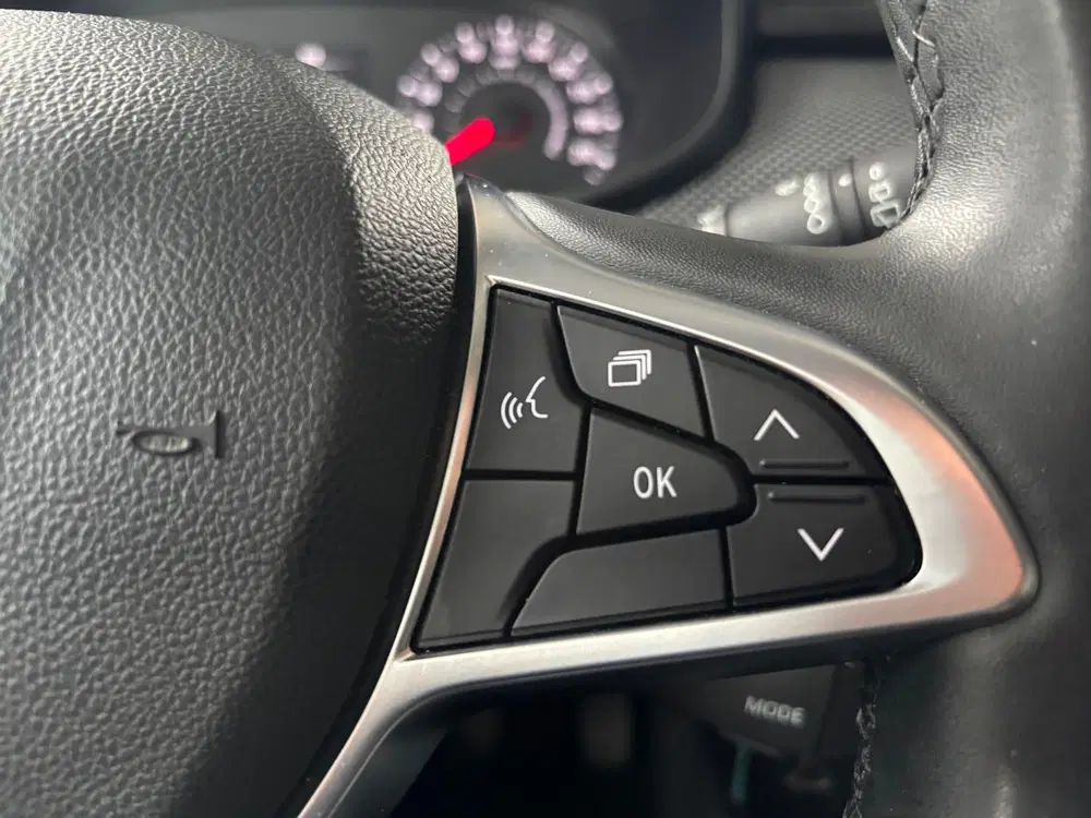 Dacia Sandero 1.0 TCe 90 CAMERA APPLE CARPLAY CRUISE CON uit 2022, foto 15