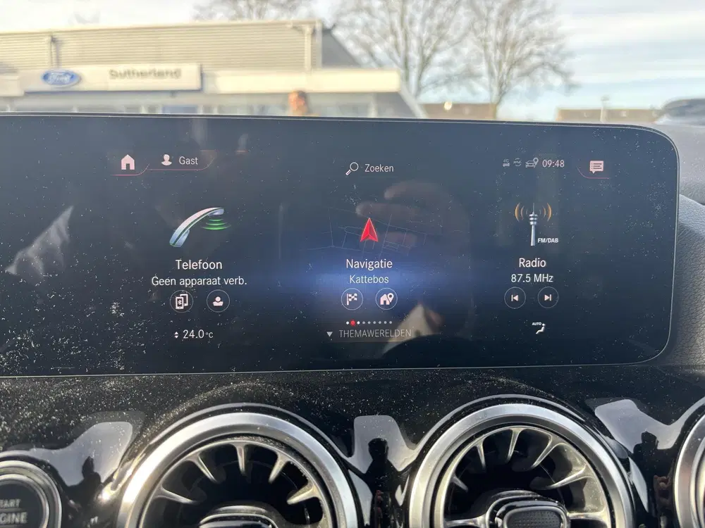Mercedes-Benz B-Klasse 250 e AMG Line 217 PK uit 2022, foto 13