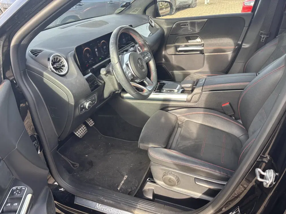Mercedes-Benz B-Klasse 250 e AMG Line 217 PK uit 2022, foto 7