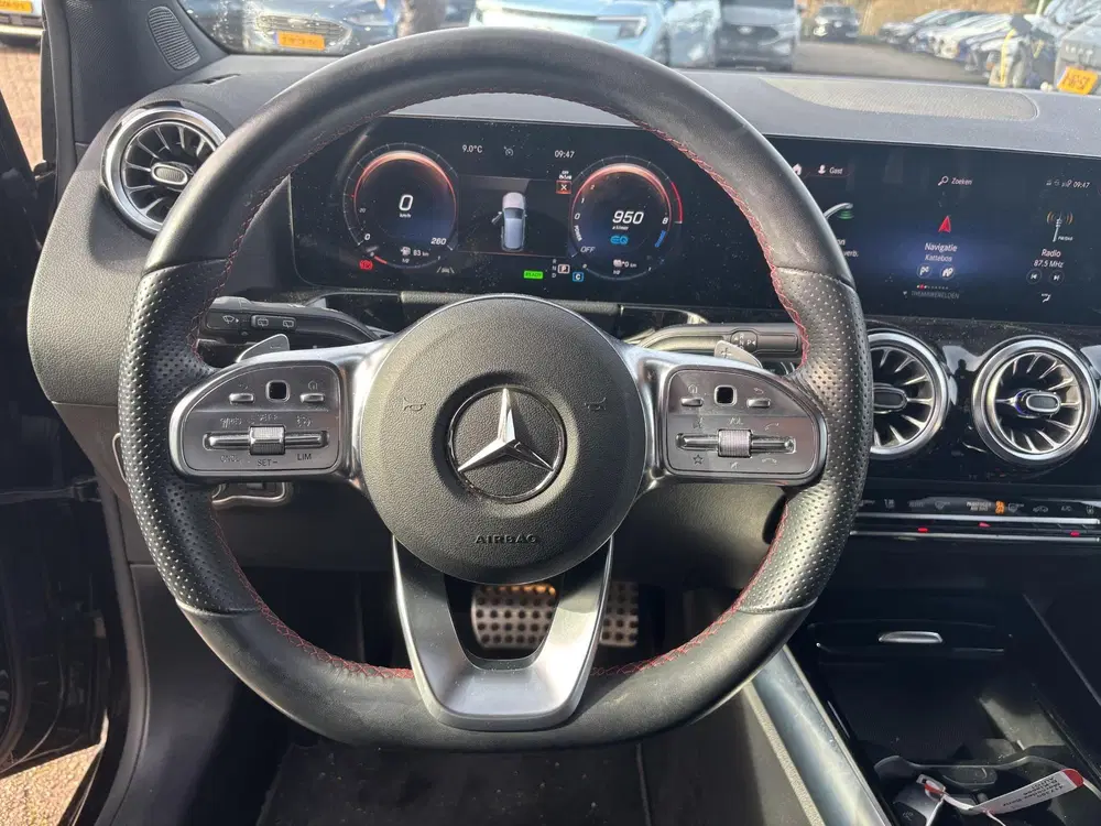 Mercedes-Benz B-Klasse 250 e AMG Line 217 PK uit 2022, foto 9