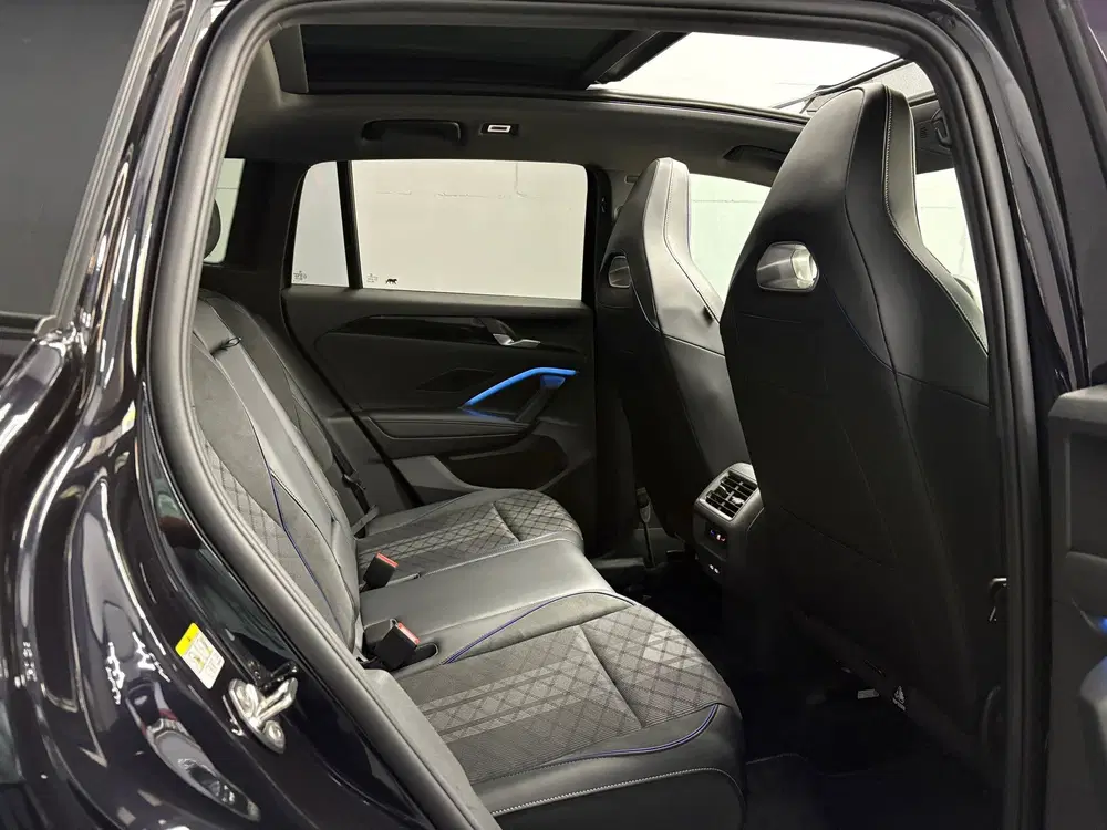 Volkswagen Tiguan 1.5 eTSI R-line Edition Pano uit 2024, foto 14