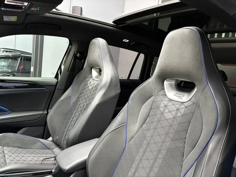 Volkswagen Tiguan 1.5 eTSI R-line Edition Pano uit 2024, foto 8