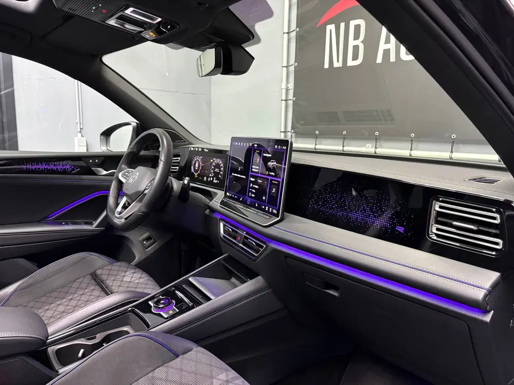 Volkswagen Tiguan 1.5 TSI R-Line Business uit 2024, foto 10
