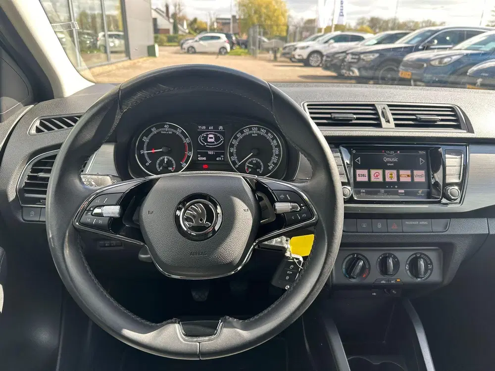 Skoda Fabia 1.0 TSI Business Edition 95 PK uit 2021, foto 12