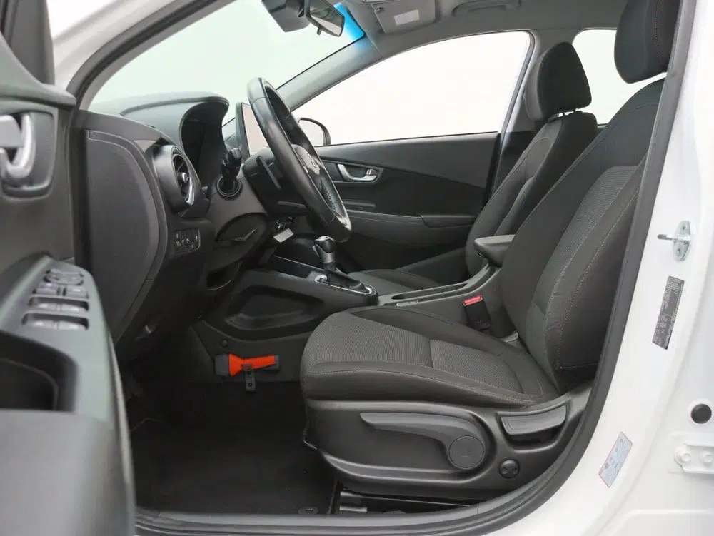Hyundai KONA 1.6 GDI HEV Comf Sm uit 2022, foto 15