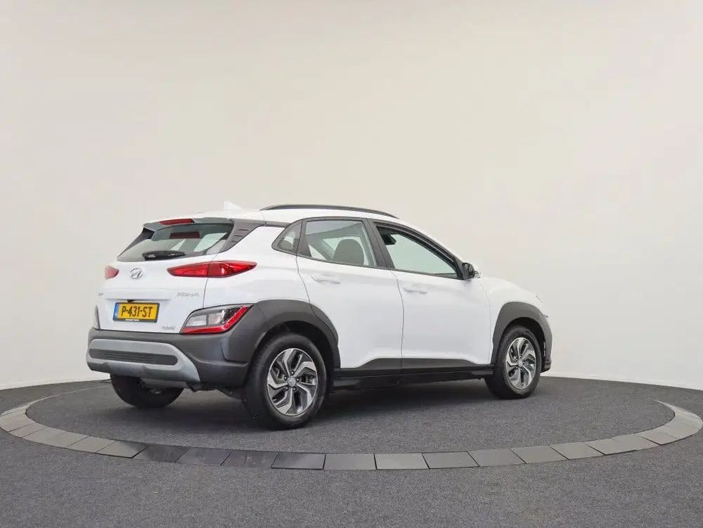 Hyundai KONA 1.6 GDI HEV Comf Sm uit 2022, foto 2
