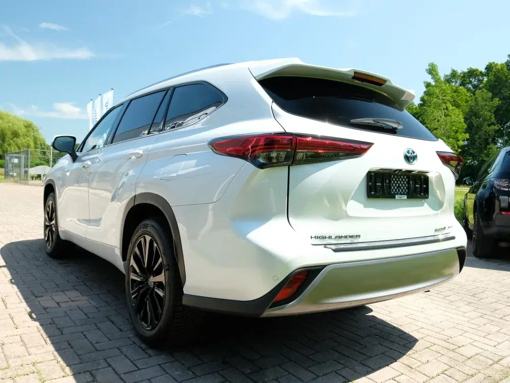 Toyota Highlander 2.5 AWD Hybrid Premium 247 PK uit 2023, foto 3