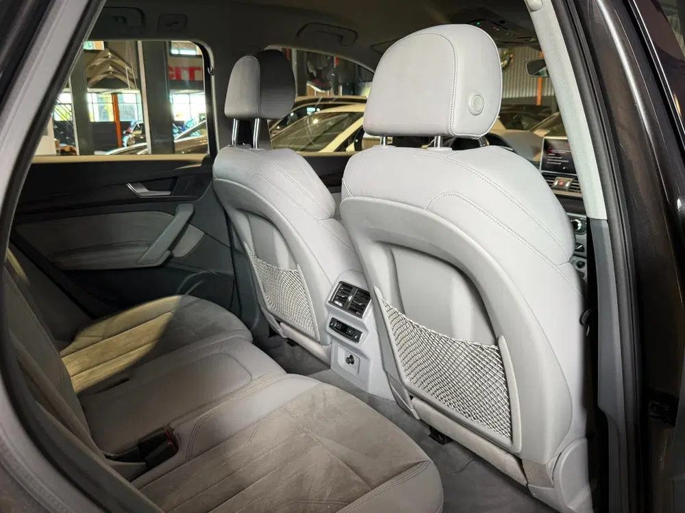 Audi Q5 55 TFSI e quattro Competition S-line Trekh uit 2019, foto 9