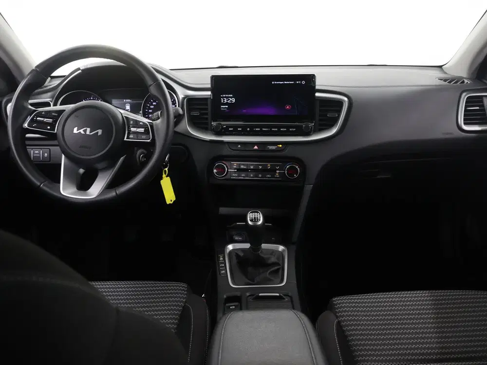 Kia Ceed 1.5 T-GDi DynamicLine uit 2025, foto 8