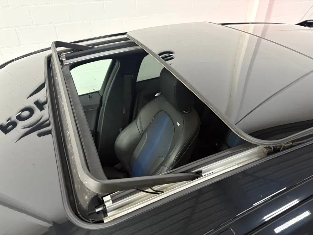 BMW 1-serie 118i High *M-Sport*Executive*Pano*HUD*Sfee uit 2021, foto 2