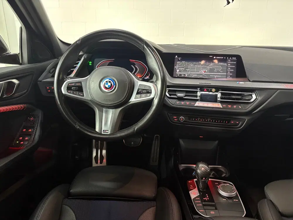 BMW 1-serie 118i High *M-Sport*Executive*Pano*HUD*Sfee uit 2021, foto 9