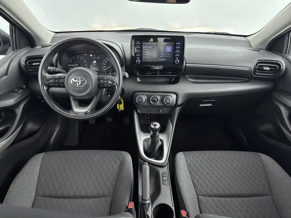 Toyota Yaris 1.0 VVT-i Active uit 2021, foto 4