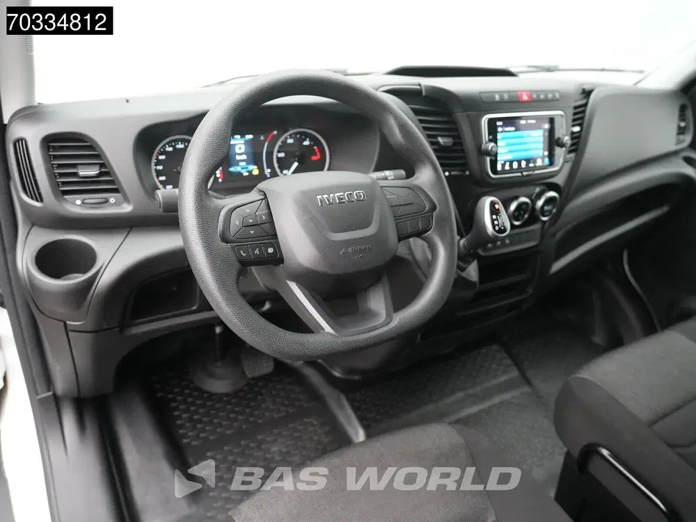 Iveco Daily Automaat L3H2 AC uit 2023, foto 3