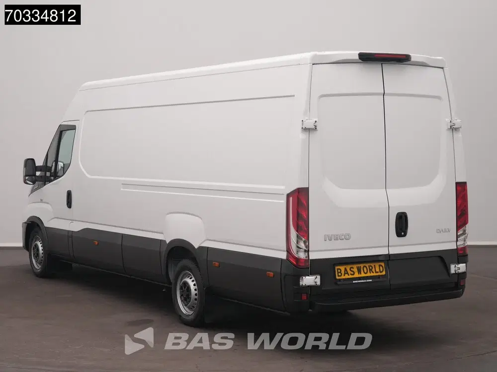 Iveco Daily Automaat L3H2 AC uit 2023, foto 6