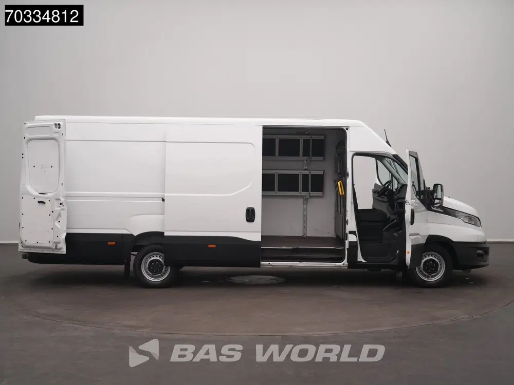 Iveco Daily Automaat L3H2 AC uit 2023, foto 7