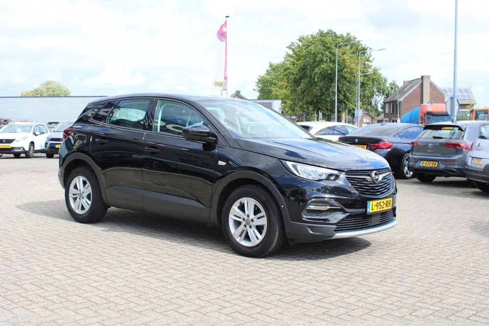 Opel Grandland 1.2 Turbo Elegance PANORAMADAK uit 2021, foto 3