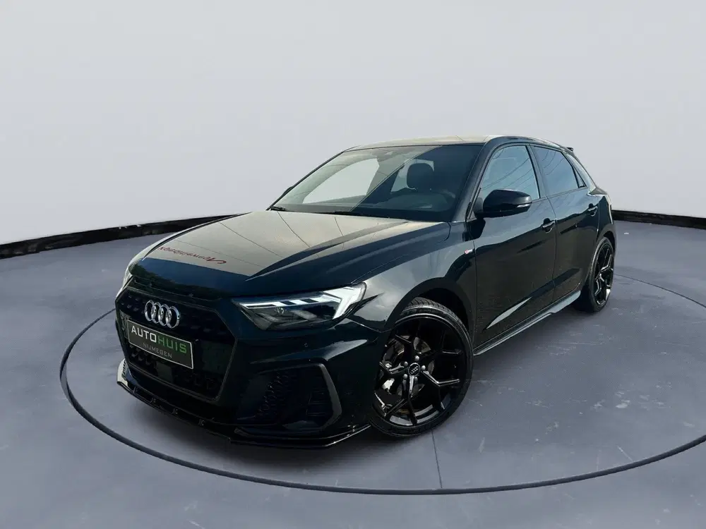 Audi A1 30 TFSI S edition 18" Apple caplay half le uit 2026, foto 2